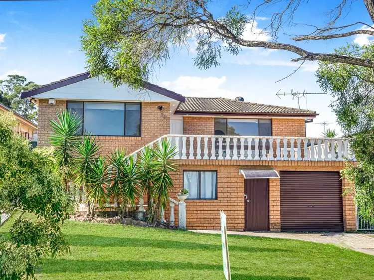 99 Yarramundi Drive, Dean Park NSW 2761