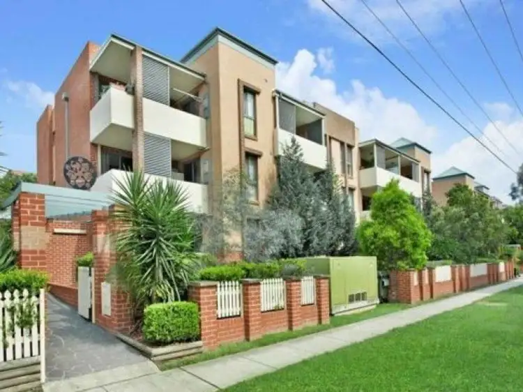 18/30-44 Railway Terrace, Merrylands NSW 2160