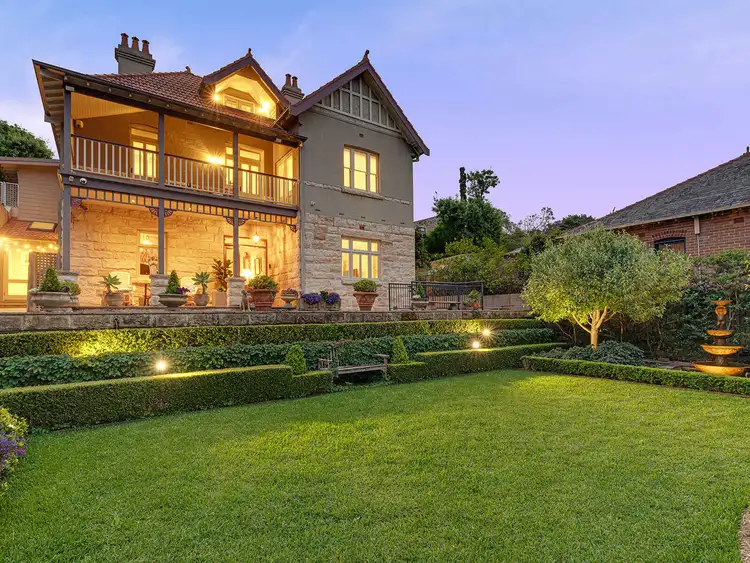 19 Glenview Street, Greenwich NSW 2065