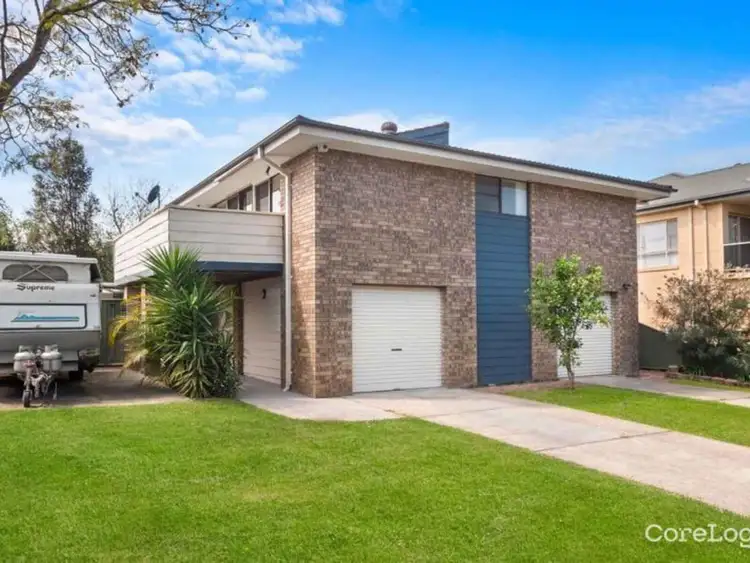 12 Books Crescent, Mcgraths Hill NSW 2756
