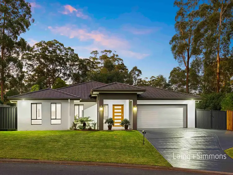 43 Kingston Town Loop