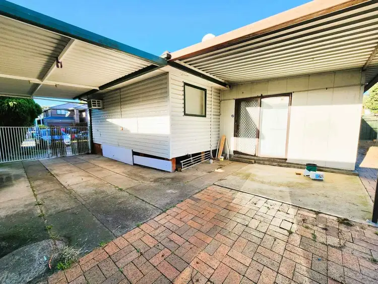 Second view of Homely house listing, 5 Pamela Place, Girraween NSW 2145