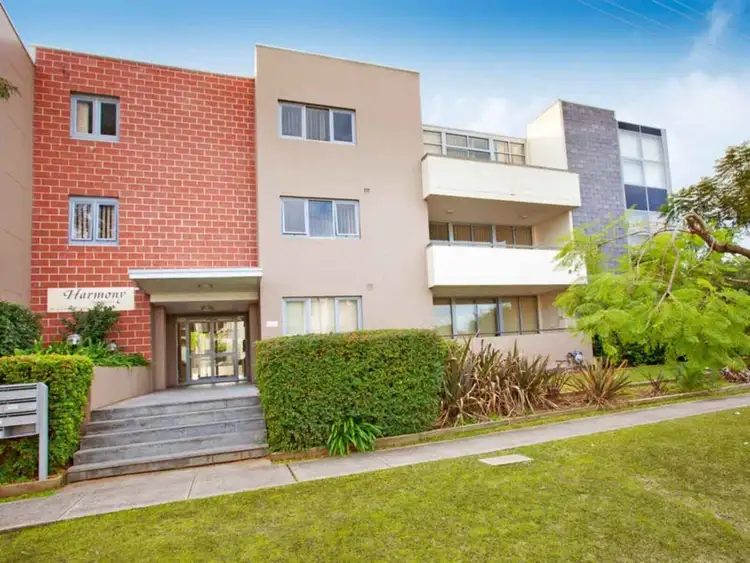 11/2A-6 Lydbrook Street, Westmead NSW 2145