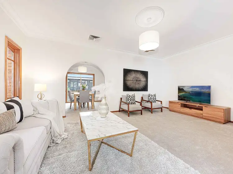 Fourth view of Homely house listing, 4 Weetawaa Road, Northbridge NSW 2063