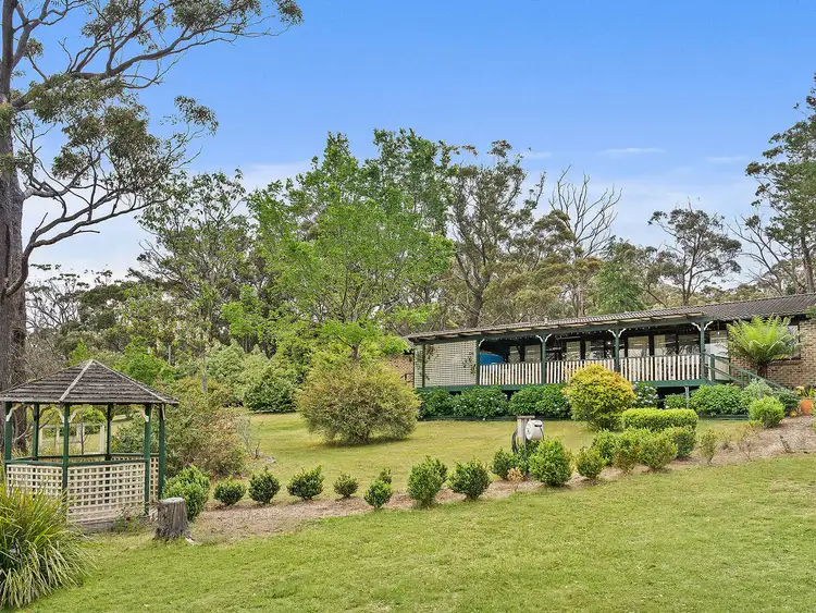 3 Ashley Place, Hill Top NSW 2575