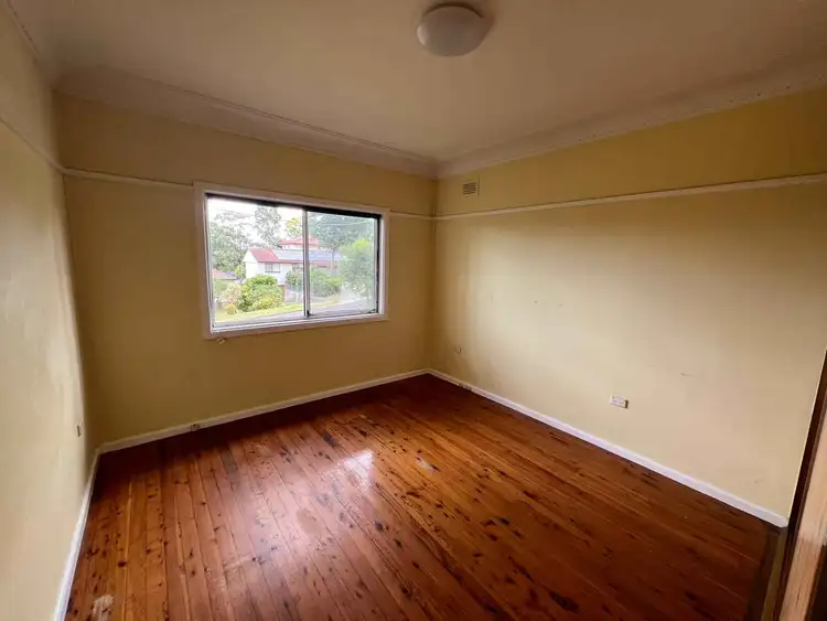 Fifth view of Homely house listing, 14 Haynes Avenue, Seven Hills NSW 2147