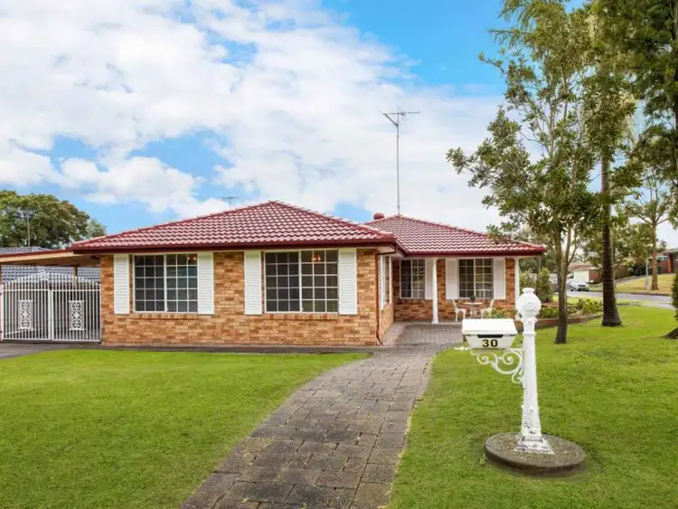 30 Sherridon Crescent, Quakers Hill NSW 2763