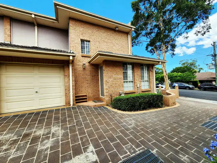 8/21 Fullagar Road, Wentworthville NSW 2145