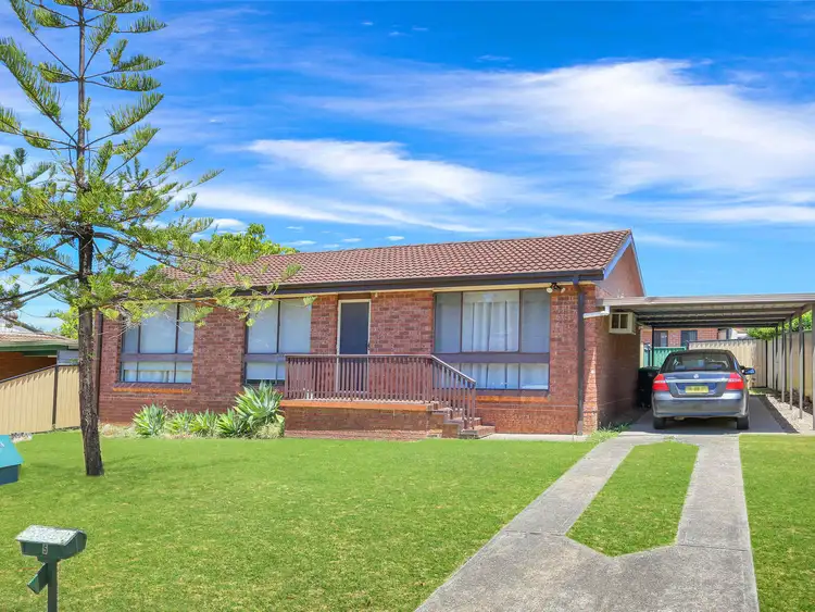 5 Namatjira Close, Eagle Vale NSW 2558