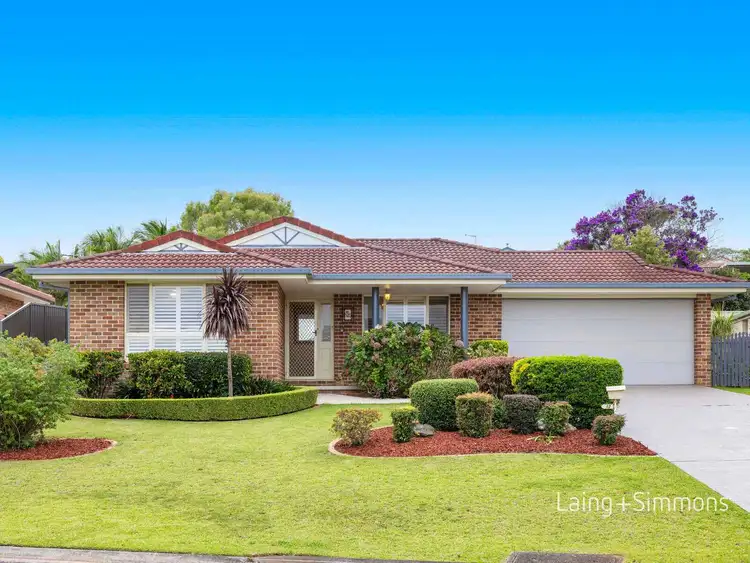 12 Hanbury Lane