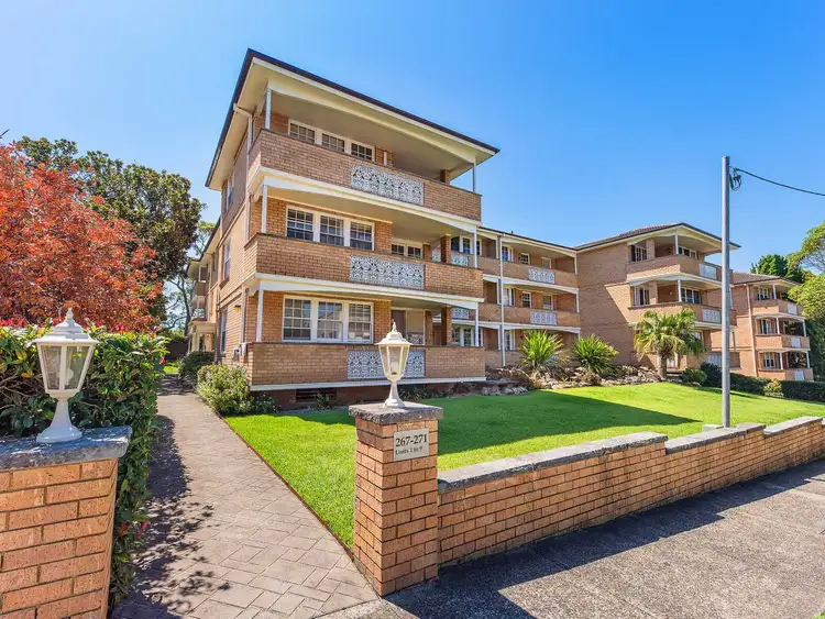 267-271 Sailors Bay Road