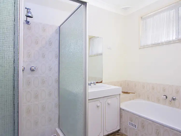 Fifth view of Homely house listing, 10 Jasmine Avenue, Quakers Hill NSW 2763