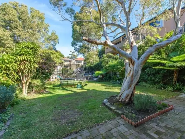 Fifth view of Homely apartment listing, 2/102 Beach Road, Bondi Beach NSW 2026