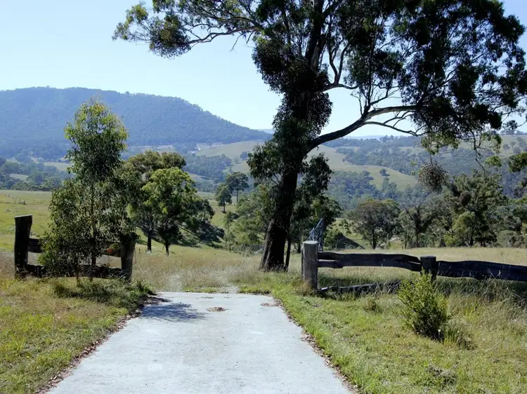13 Stockyard Lane, Lithgow NSW 2790