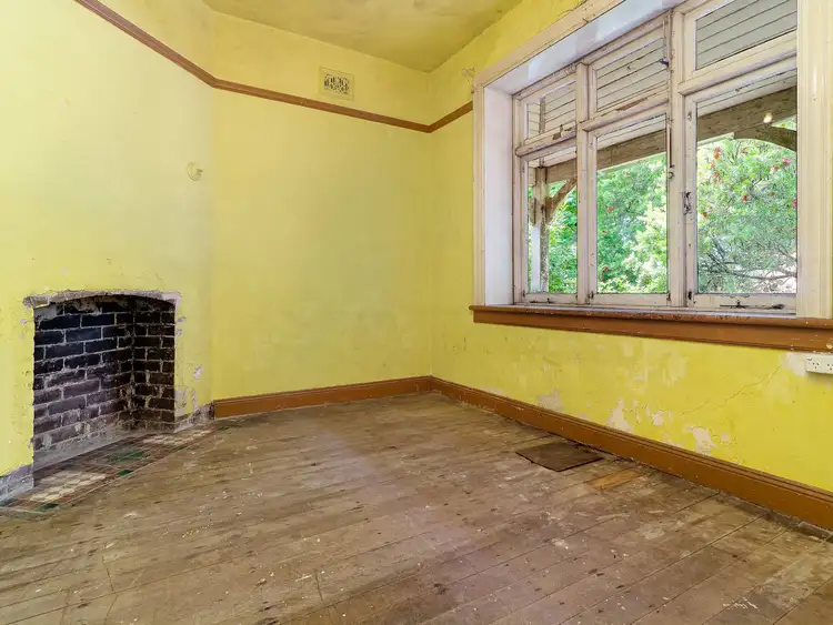 Fifth view of Homely semi-detached listing, 132 Alexander Street, Crows Nest NSW 2065