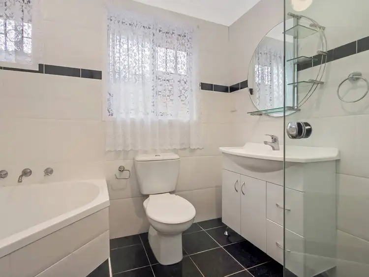 Fifth view of Homely house listing, 92 Hoyle Drive, Dean Park NSW 2761