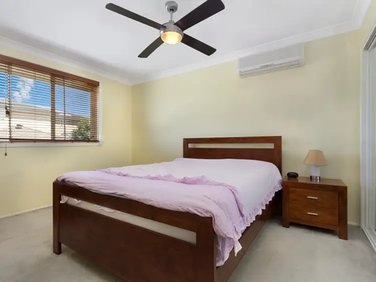 Fourth view of Homely semi-detached listing, 2/12 Rutledge Ave, Quakers Hill NSW 2763