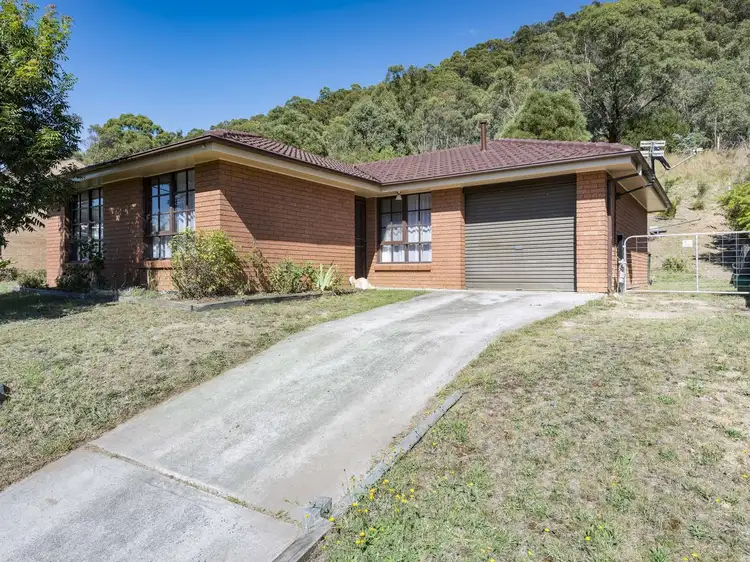 98 Macauley Street, Lithgow NSW 2790