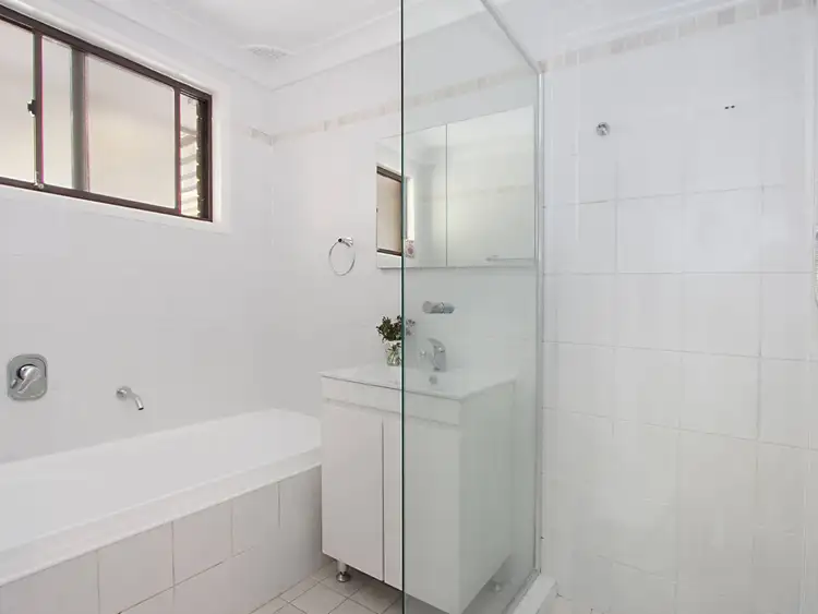 Sixth view of Homely house listing, 105 Cowper Circle, Quakers Hill NSW 2763
