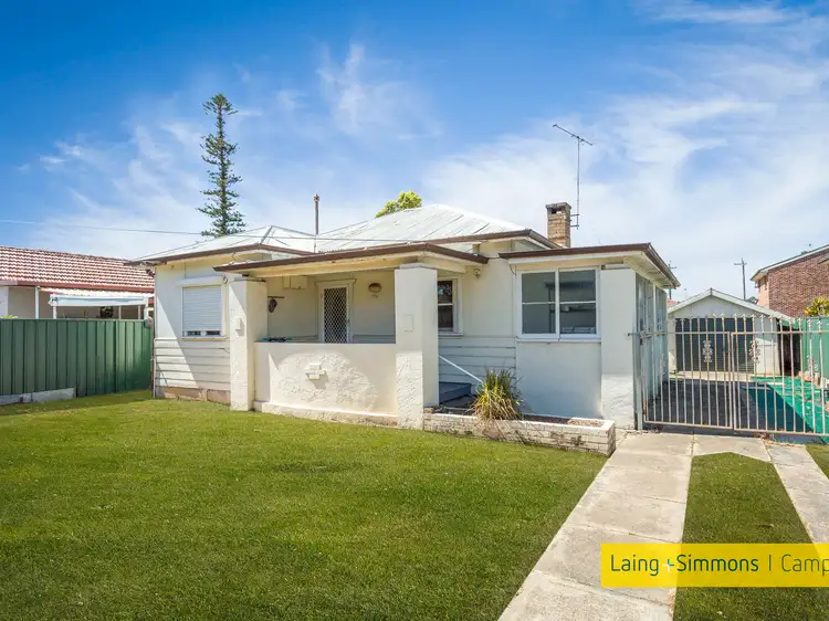 469 The Horsley Drive, Fairfield NSW 2165