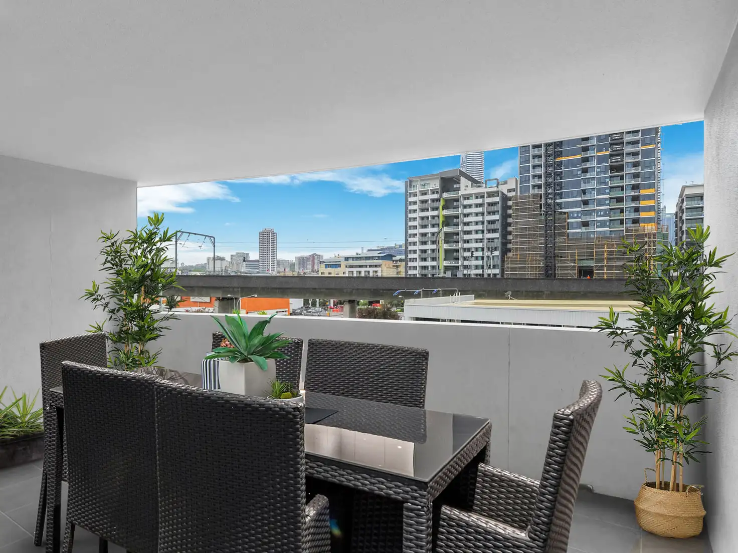 Main view of Homely unit listing, 302/16 Merivale Street, South Brisbane QLD 4101