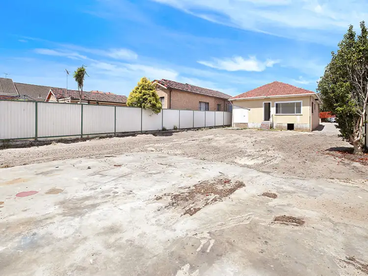 Fifth view of Homely house listing, 25 Hume St, Chifley NSW 2036