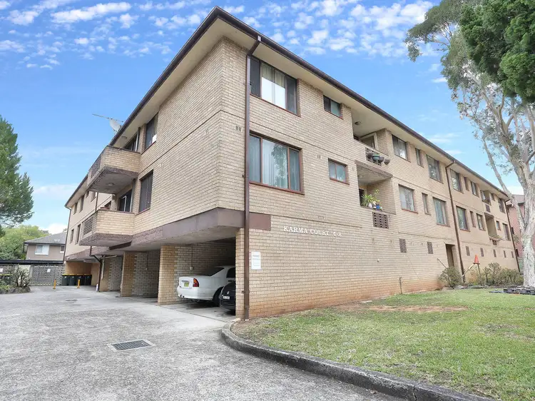 16/4-8 Arthur Street, Merrylands NSW 2160