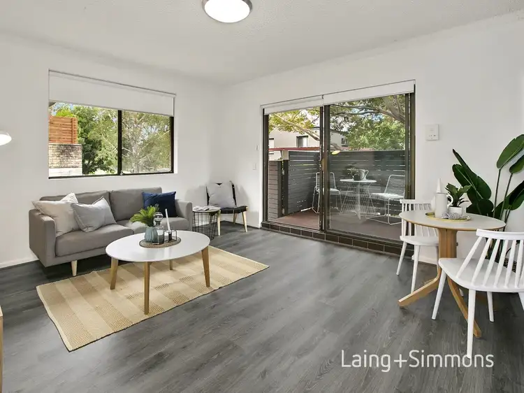 Main view of Homely unit listing, 4/31 Westminster Avenue, Dee Why NSW 2099