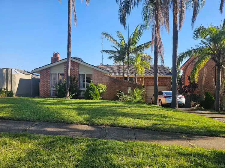 8 Sherridon Crescent, Quakers Hill NSW 2763
