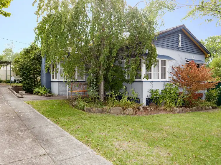 1 Mena Place, Lithgow NSW 2790
