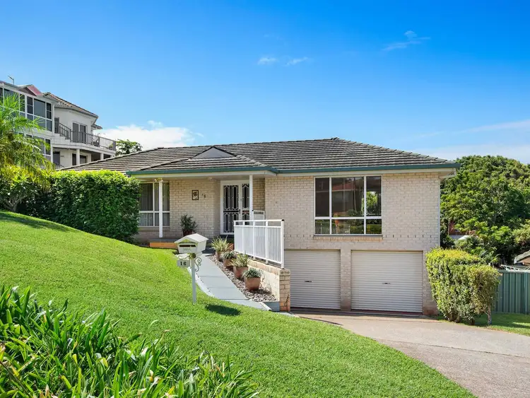 16 Burrawong Drive, Port Macquarie NSW 2444