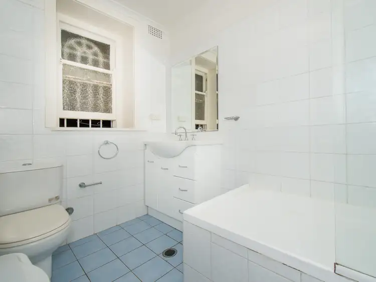 Sixth view of Homely studio listing, 11/20 Macleay Street, Potts Point NSW 2011