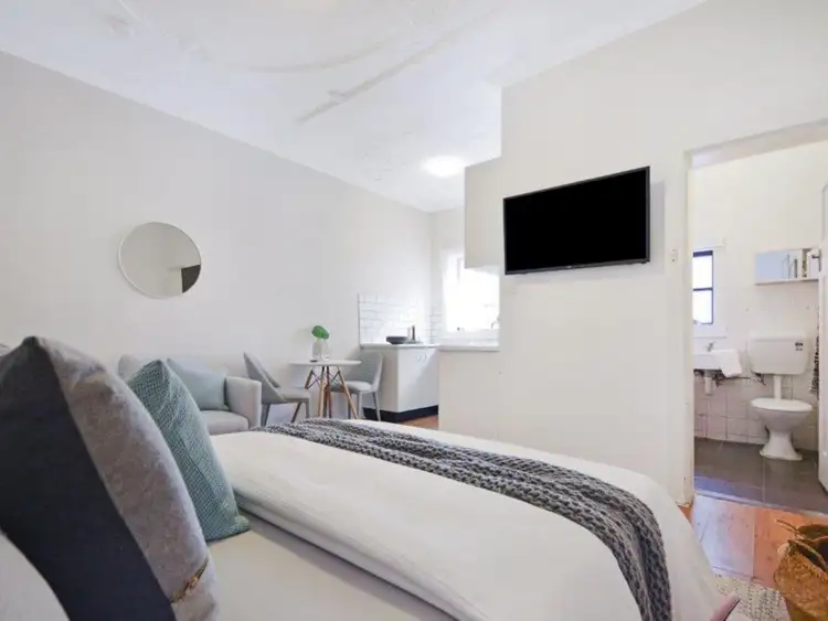 Fourth view of Homely studio listing, 3/106 Curlewis Street, Bondi Beach NSW 2026