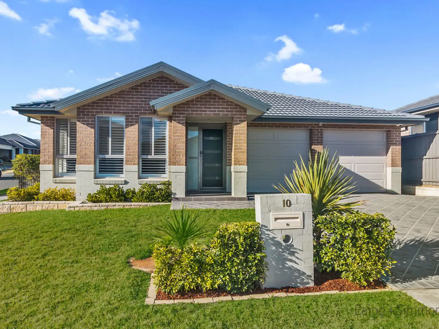 Main view of Homely house listing, 10 Hargrave Avenue, Middleton Grange NSW 2171