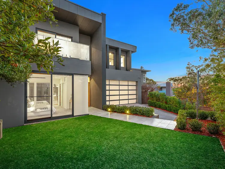 2 Charles Street, Castlecrag NSW 2068
