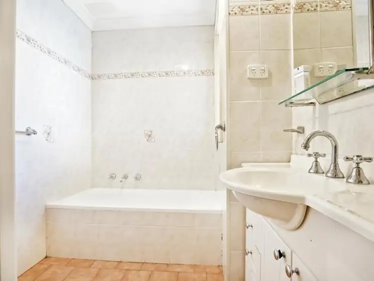 Sixth view of Homely house listing, 15 Fontana Close, St Clair NSW 2759