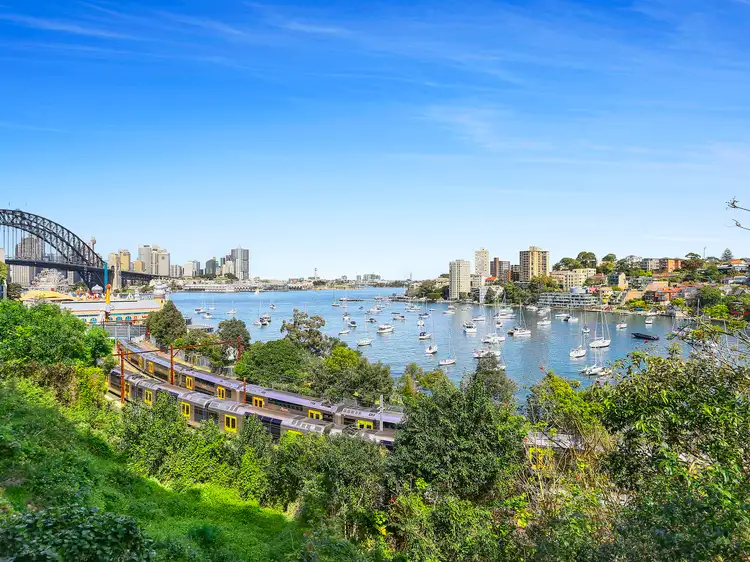 Main view of Homely apartment listing, 3/1 Harbourview Crescent, Milsons Point NSW 2061