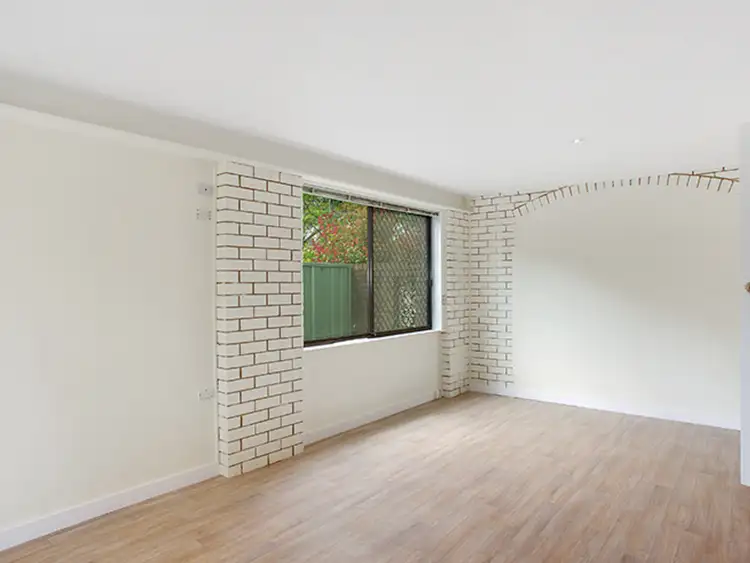 Fifth view of Homely house listing, 10 David Street, Wentworth Falls NSW 2782