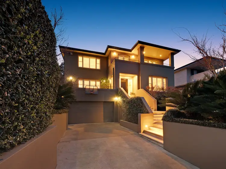 54 Coolawin Road, Northbridge NSW 2063