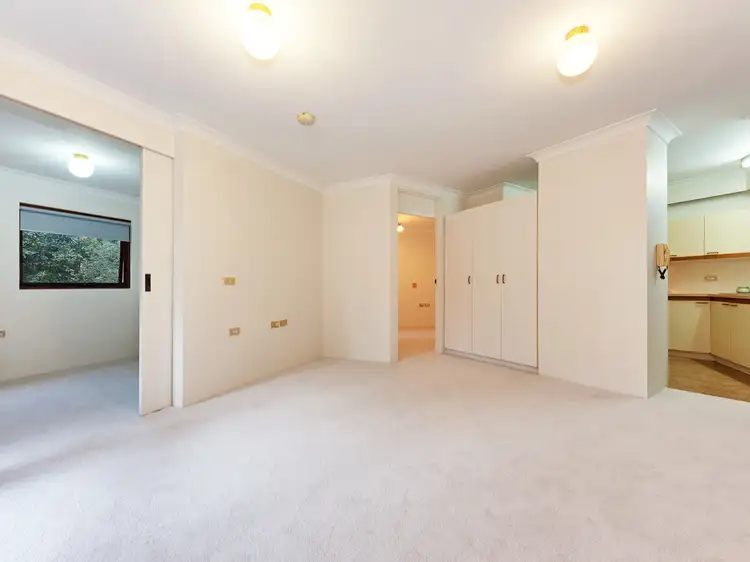 Main view of Homely unit listing, 16/21 Eastern Valley Way, Northbridge NSW 2063