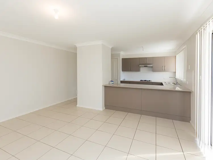 Sixth view of Homely house listing, 8 Franks Close, East Branxton NSW 2335