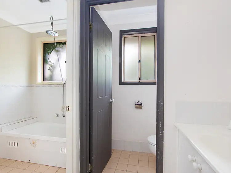 Sixth view of Homely house listing, 15 Devlin Place, Quakers Hill NSW 2763