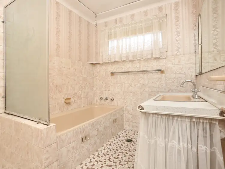 Fifth view of Homely house listing, 37 Aubrey Street, Ingleburn NSW 2565