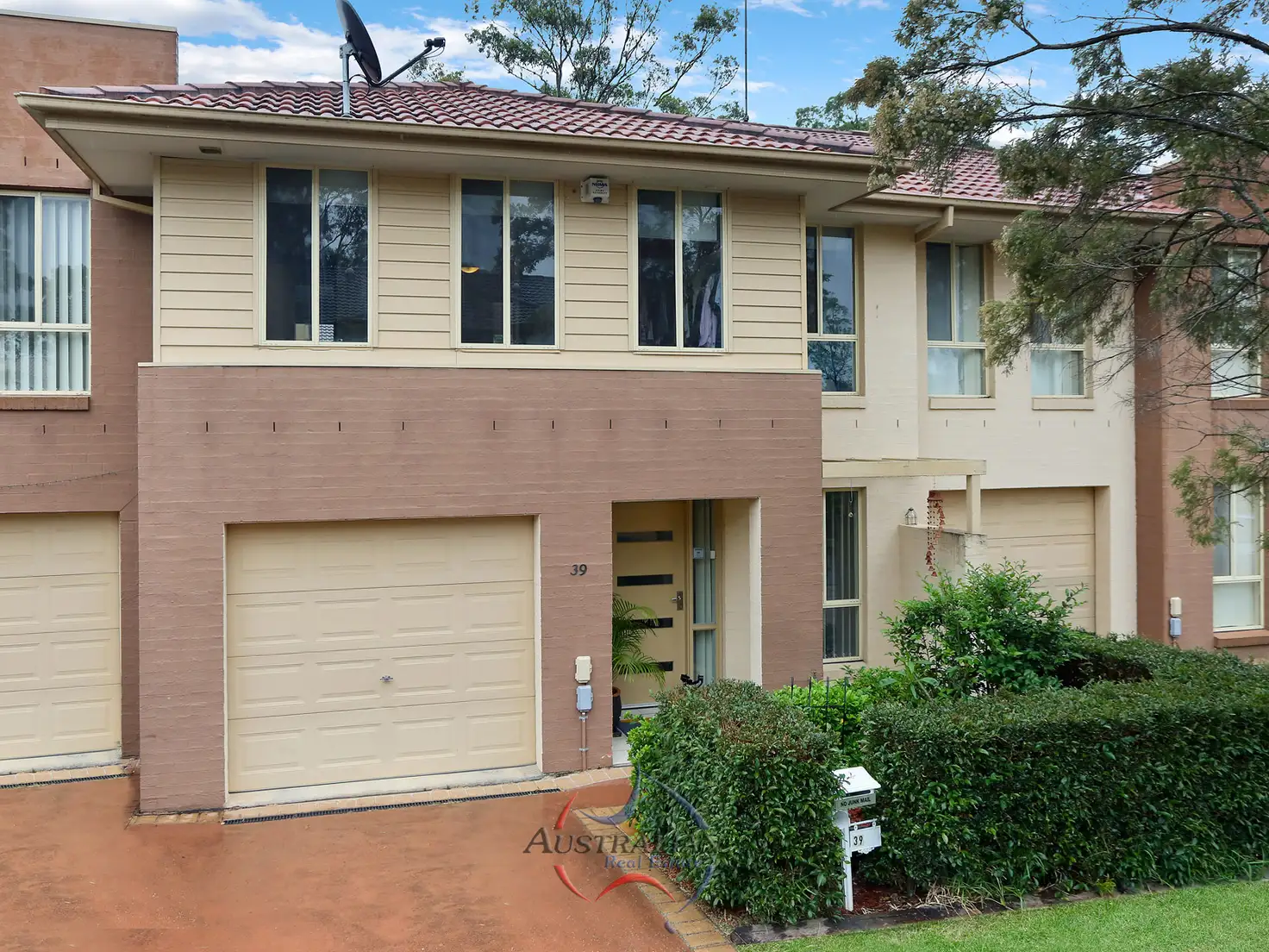Main view of Homely townhouse listing, 39 Tree Top Circuit, Quakers Hill NSW 2763
