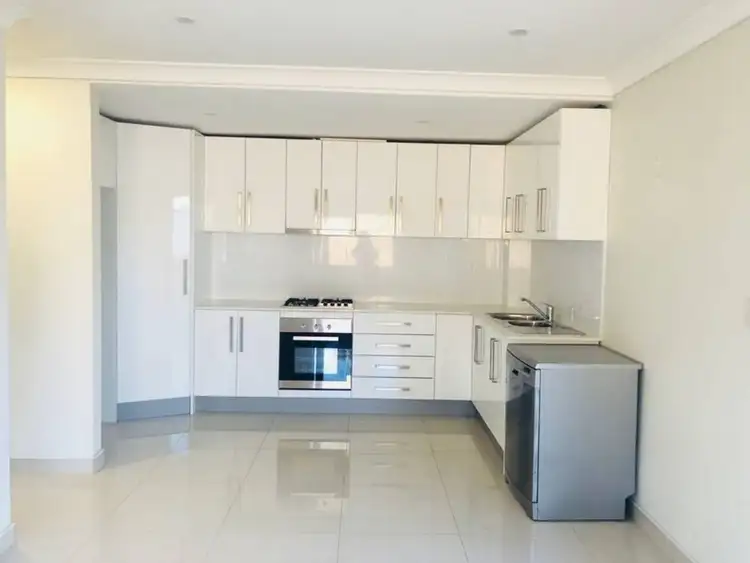 78-80 Barbara Boulevard