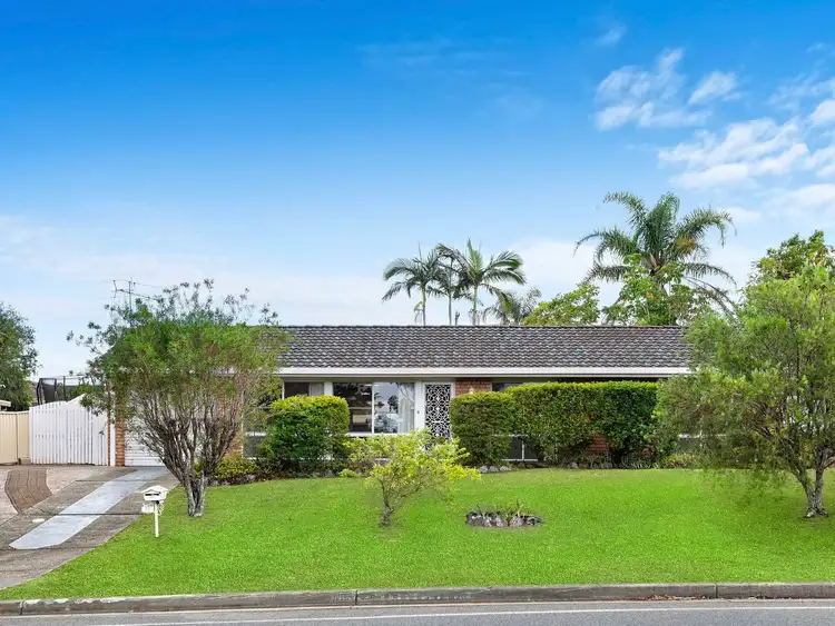 77 Clifton Drive, Port Macquarie NSW 2444