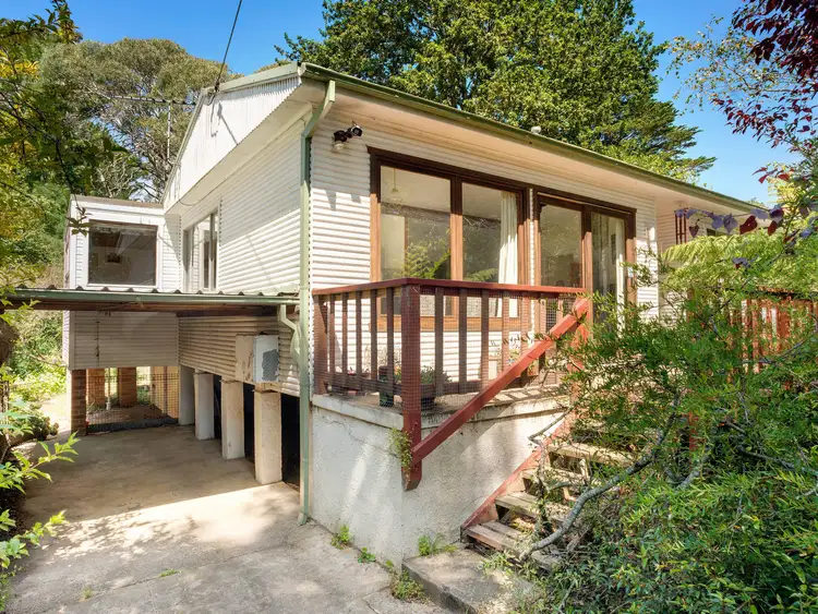 Second view of Homely house listing, 27 Toulon Avenue, Wentworth Falls NSW 2782