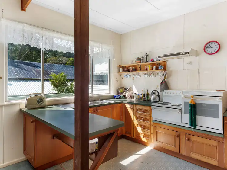 Fifth view of Homely house listing, 27 Toulon Avenue, Wentworth Falls NSW 2782