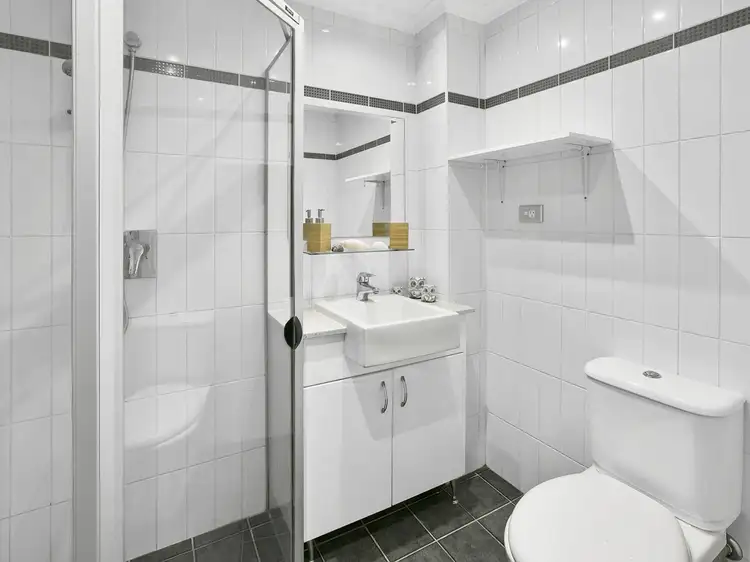 Fifth view of Homely unit listing, 1/36-38 Old Pittwater Road, Brookvale NSW 2100
