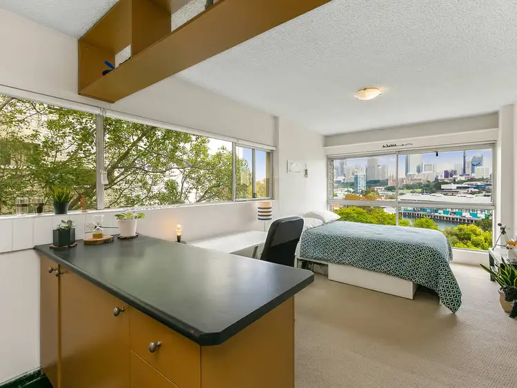 Third view of Homely studio listing, 15/40 Victoria Street, Potts Point NSW 2011
